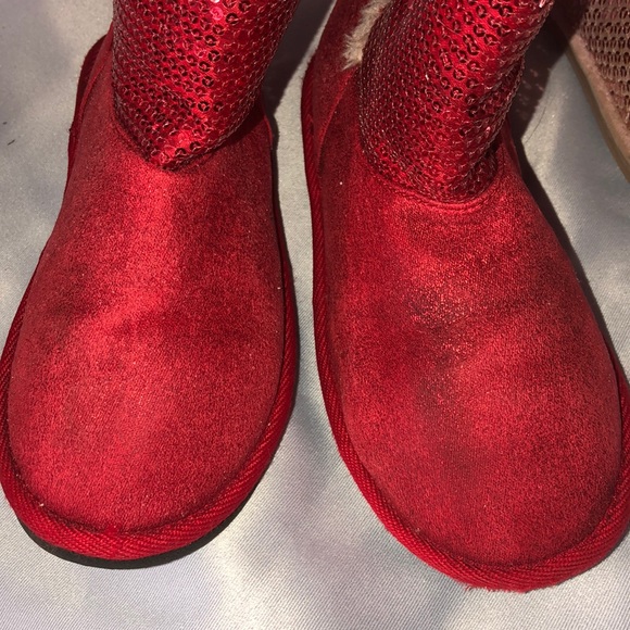 Minnie Mouse, sequins, snow, suede glitter boots - Picture 14 of 16